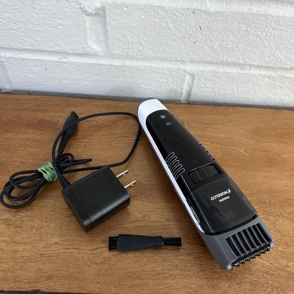 Philips Norelco QT4070 Vacuum Beard Trimmer 7300 Series Handle With Cord Works